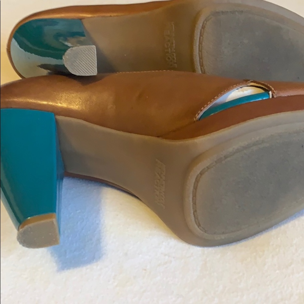 Shoes - Picture 5 of 5